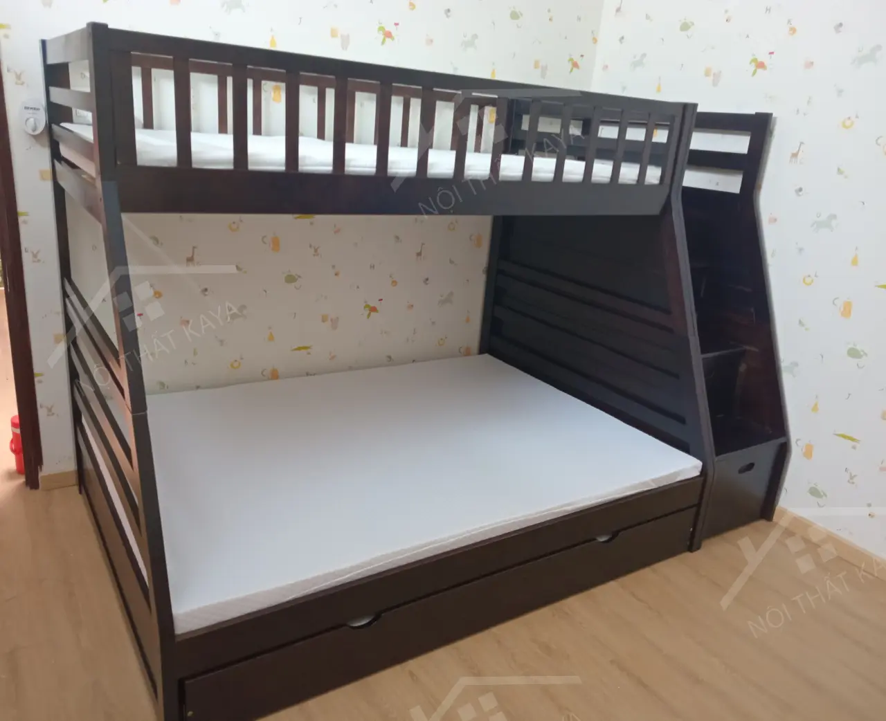 Giường 3 Tầng Xuất Khẩu GT392 (1m-1m4-1m) - Tự Nhiên