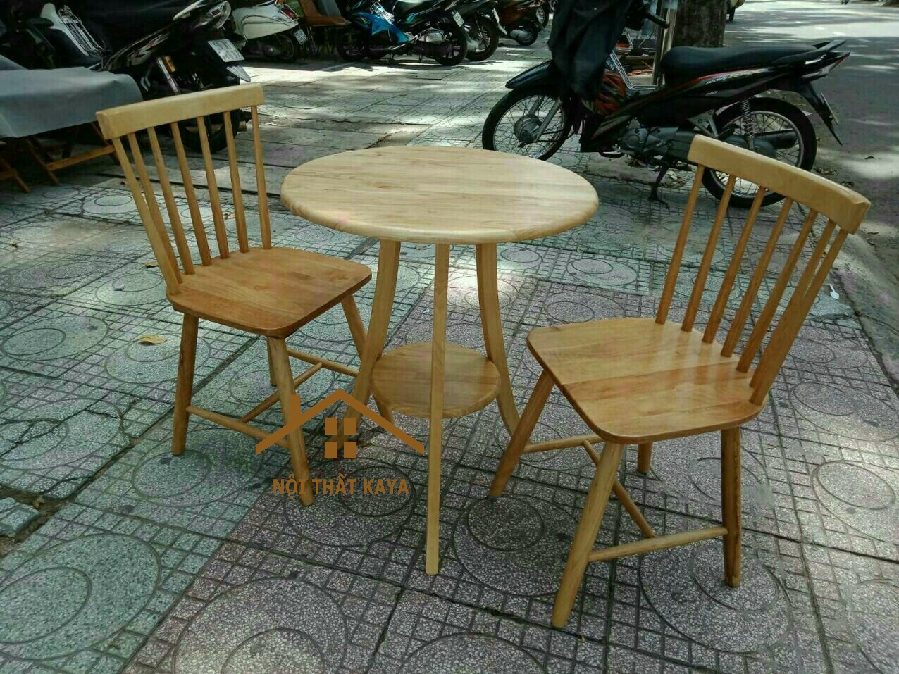 Mẫu bàn cafe tròn BC01