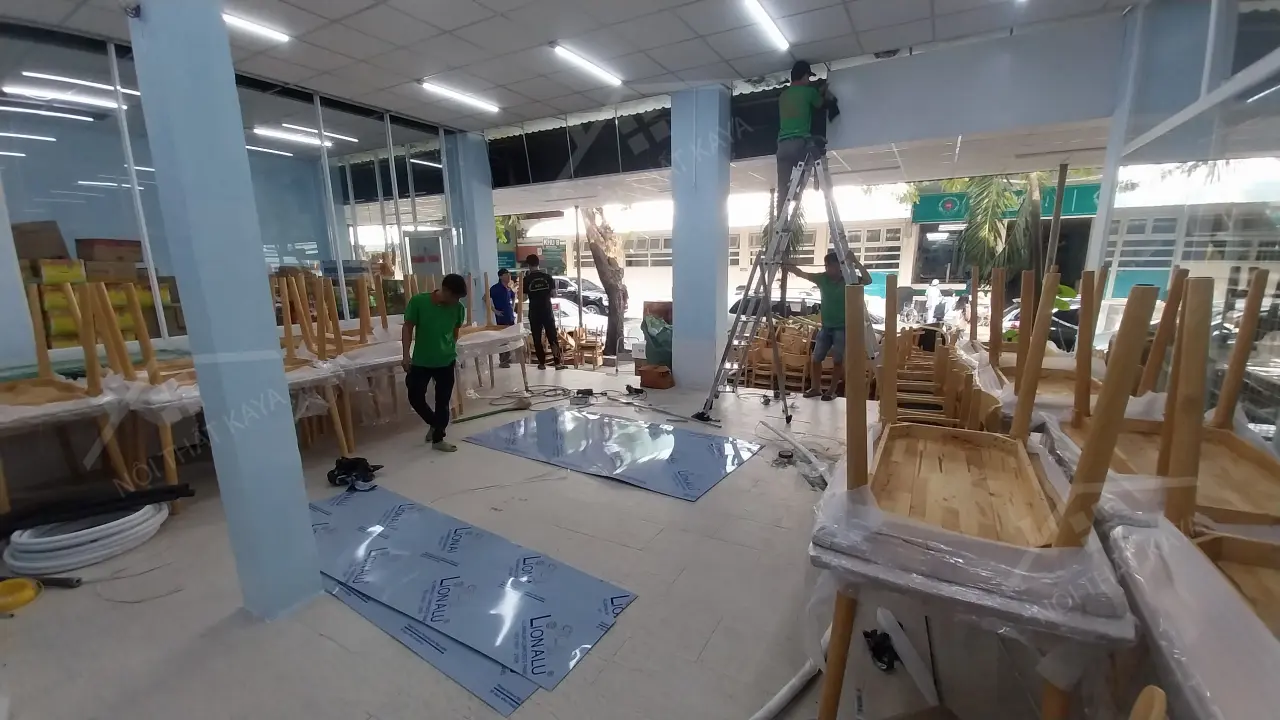 Lắp đặt Bàn Ghế Tại Căn Tin Bệnh Viện 115 (3)
